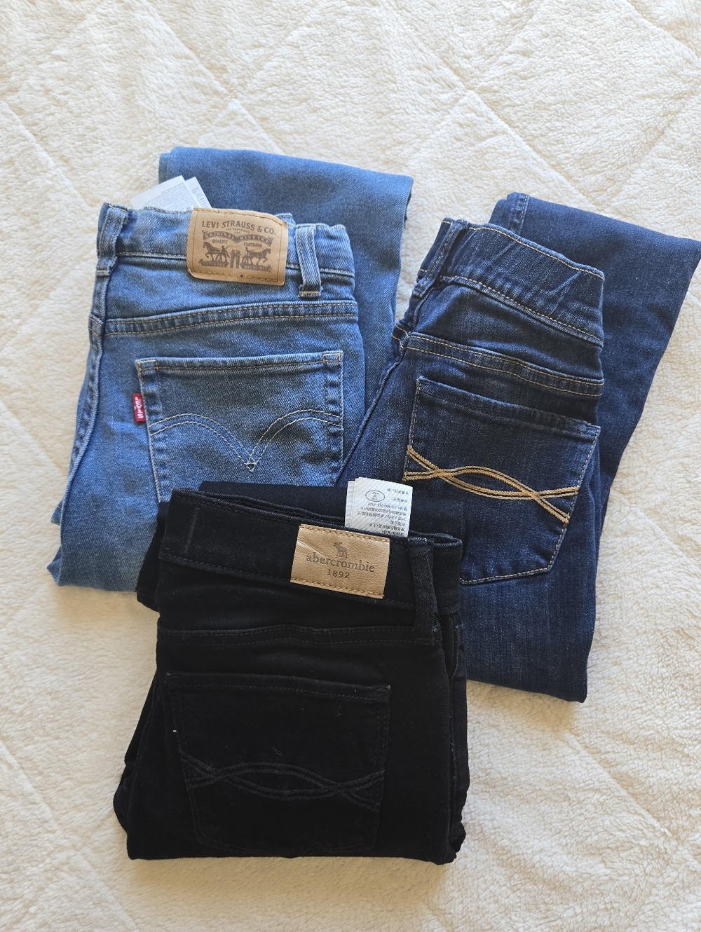 A&F Bundle Girl Kids Flare Jeans - Black and Dark Blue Color Size 13/14 Kids - Picture 1 of 11